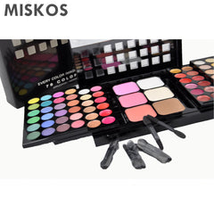 BROOKLYN BORN Professional  Makeup Kit